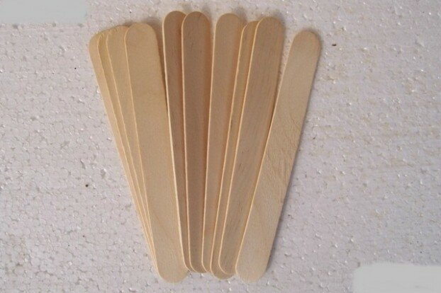 Set 50 spatule din lemn